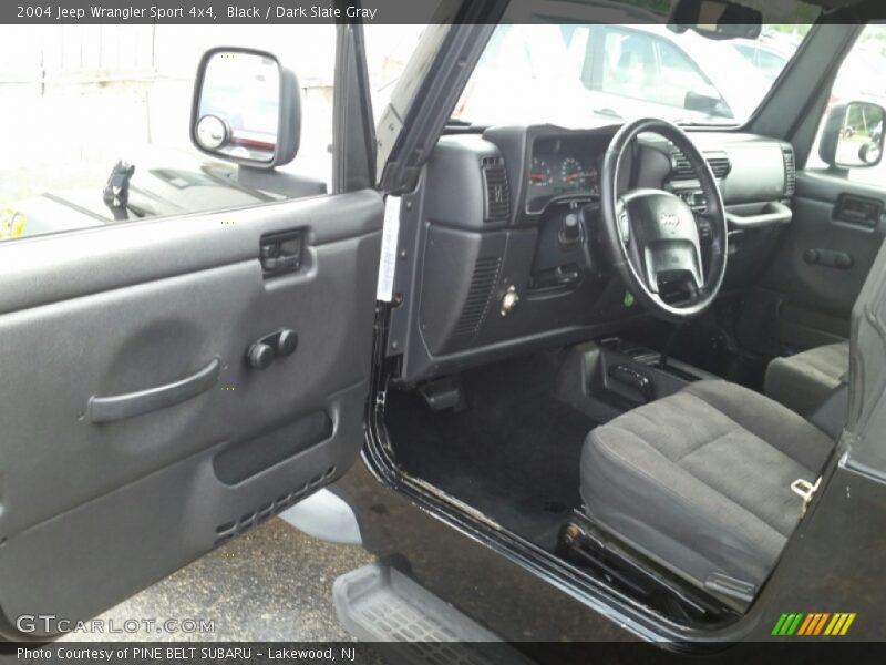 Black / Dark Slate Gray 2004 Jeep Wrangler Sport 4x4