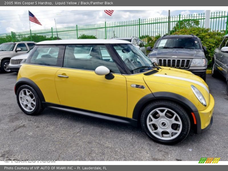 Liquid Yellow / Black/Panther Black 2005 Mini Cooper S Hardtop