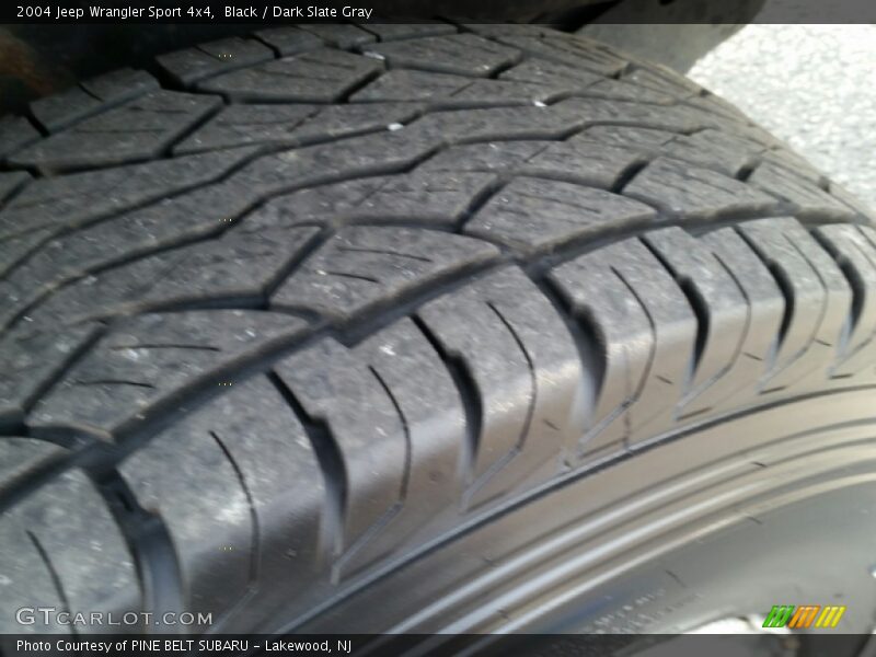 Black / Dark Slate Gray 2004 Jeep Wrangler Sport 4x4