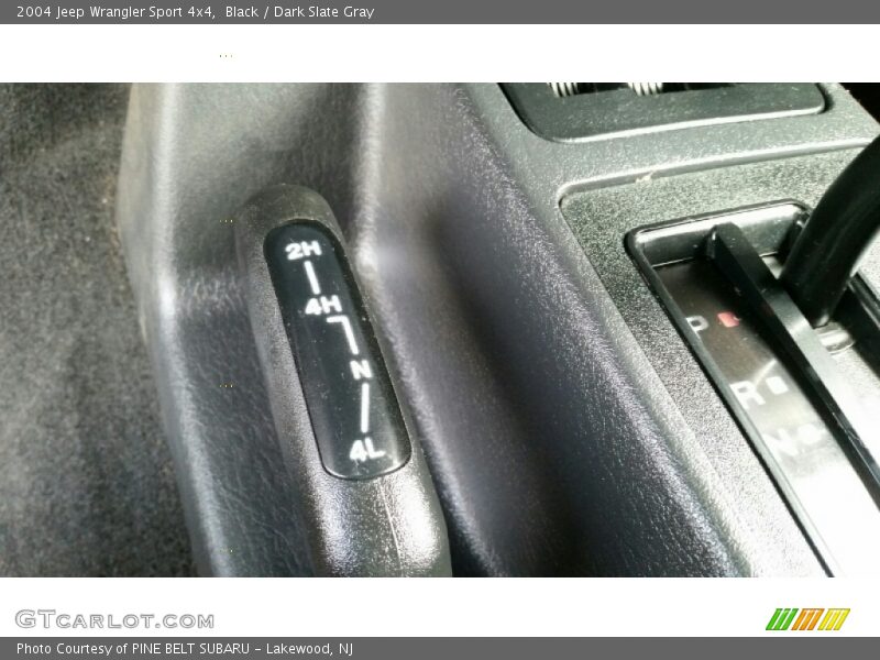 Black / Dark Slate Gray 2004 Jeep Wrangler Sport 4x4