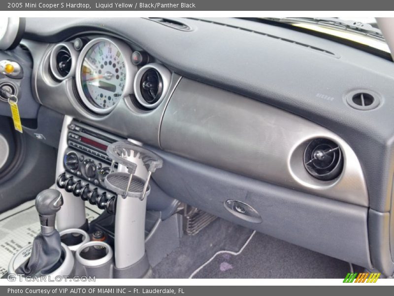 Liquid Yellow / Black/Panther Black 2005 Mini Cooper S Hardtop