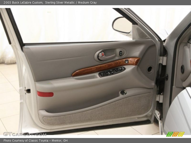 Sterling Silver Metallic / Medium Gray 2003 Buick LeSabre Custom