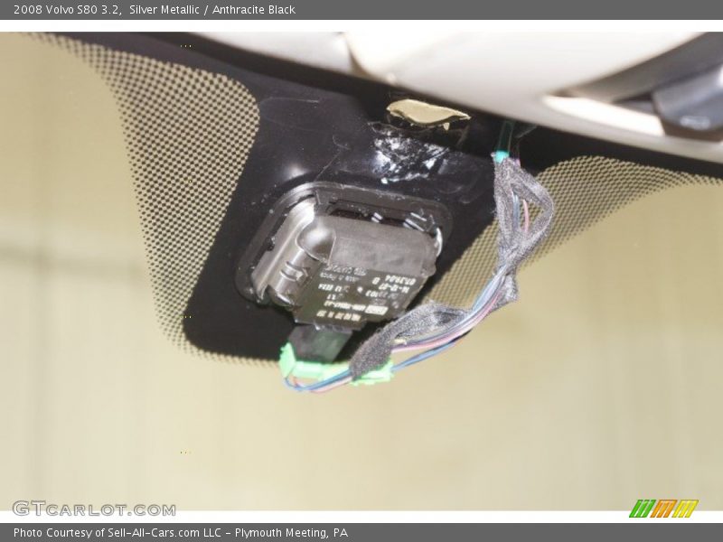 Silver Metallic / Anthracite Black 2008 Volvo S80 3.2