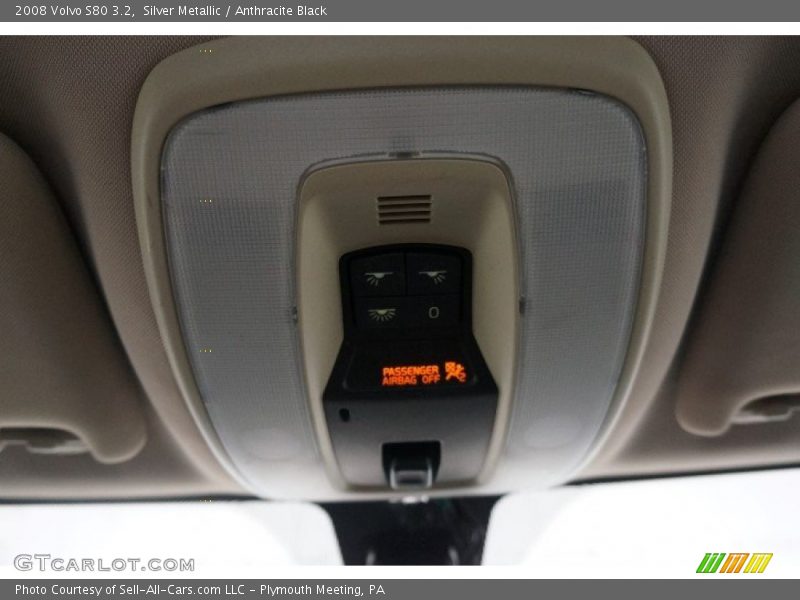 Silver Metallic / Anthracite Black 2008 Volvo S80 3.2