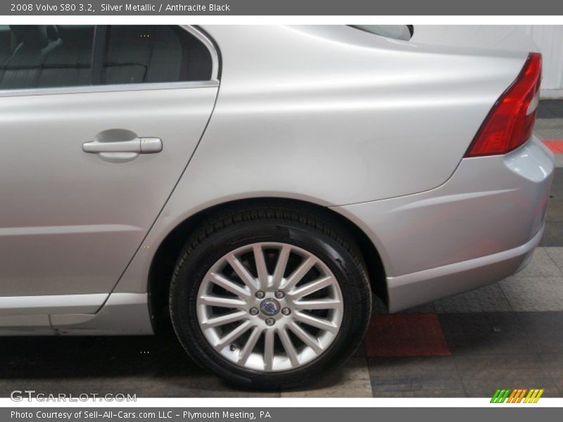 Silver Metallic / Anthracite Black 2008 Volvo S80 3.2