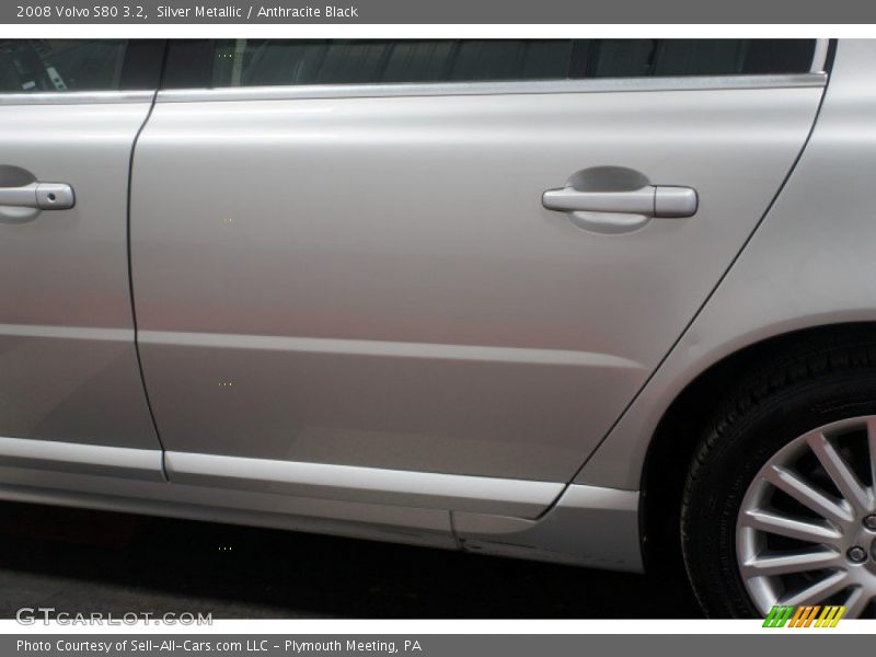 Silver Metallic / Anthracite Black 2008 Volvo S80 3.2