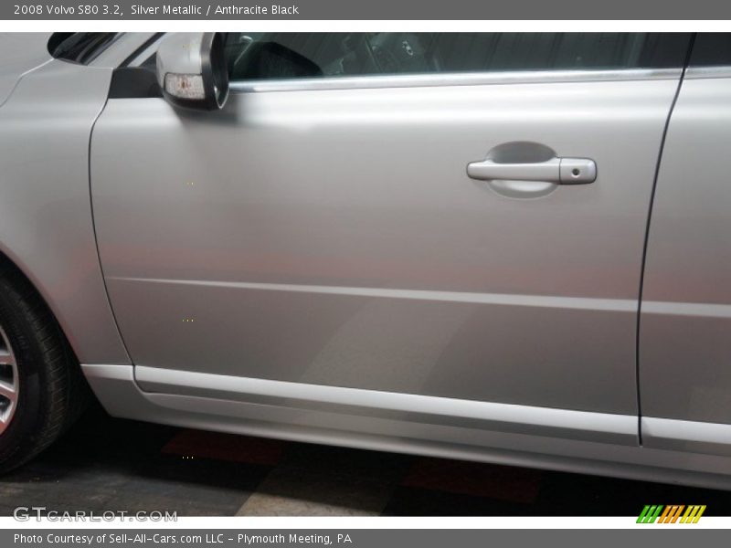 Silver Metallic / Anthracite Black 2008 Volvo S80 3.2