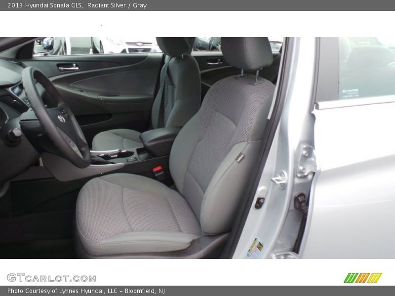 Radiant Silver / Gray 2013 Hyundai Sonata GLS