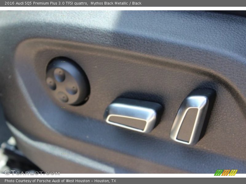 Mythos Black Metallic / Black 2016 Audi SQ5 Premium Plus 3.0 TFSI quattro