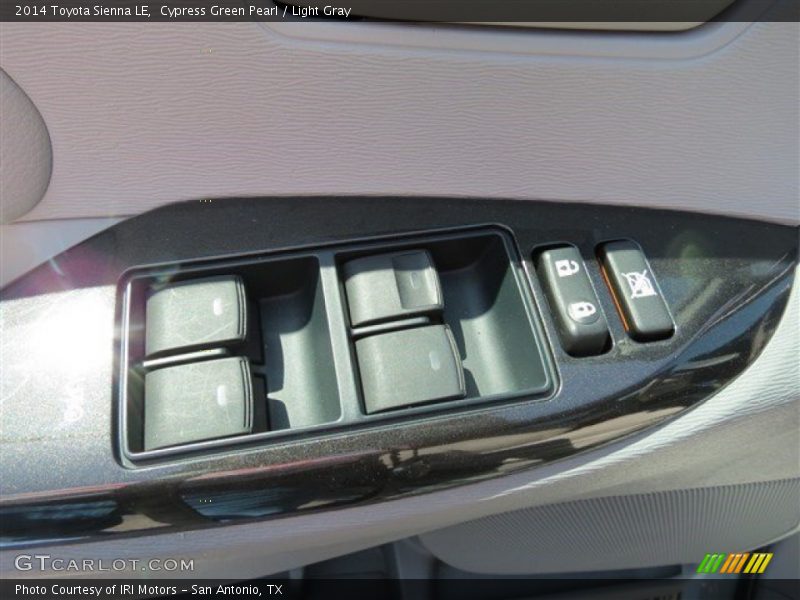 Cypress Green Pearl / Light Gray 2014 Toyota Sienna LE