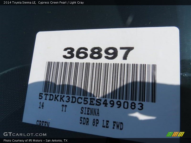 Cypress Green Pearl / Light Gray 2014 Toyota Sienna LE