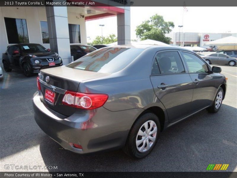 Magnetic Gray Metallic / Ash 2013 Toyota Corolla L