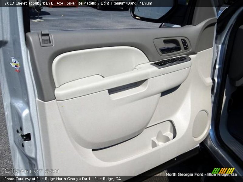 Silver Ice Metallic / Light Titanium/Dark Titanium 2013 Chevrolet Suburban LT 4x4