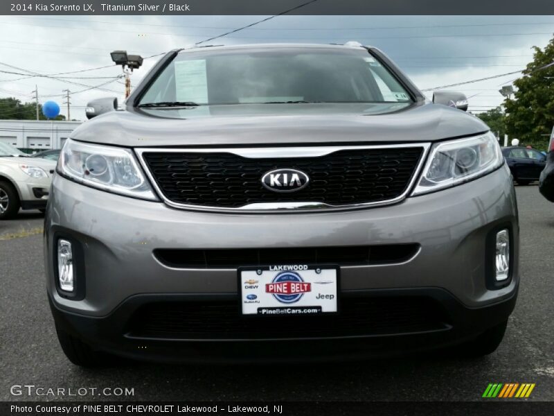 Titanium Silver / Black 2014 Kia Sorento LX