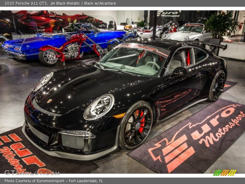 Jet Black Metallic / Black w/Alcantara 2015 Porsche 911 GT3