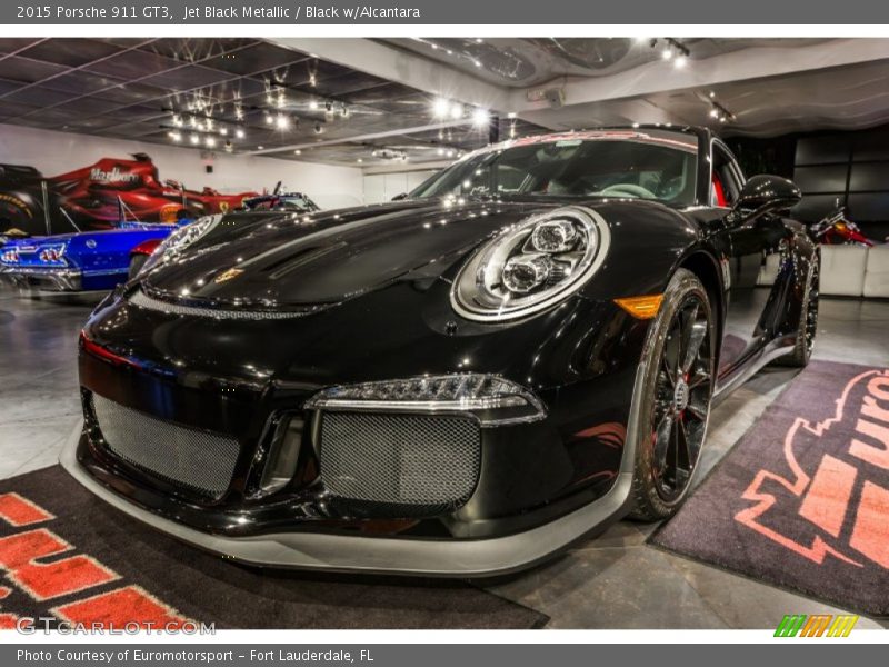 Jet Black Metallic / Black w/Alcantara 2015 Porsche 911 GT3