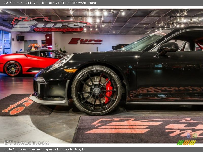 Jet Black Metallic / Black w/Alcantara 2015 Porsche 911 GT3