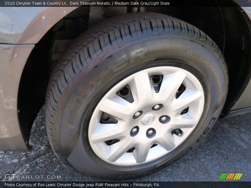 Dark Titanium Metallic / Medium Slate Gray/Light Shale 2010 Chrysler Town & Country LX