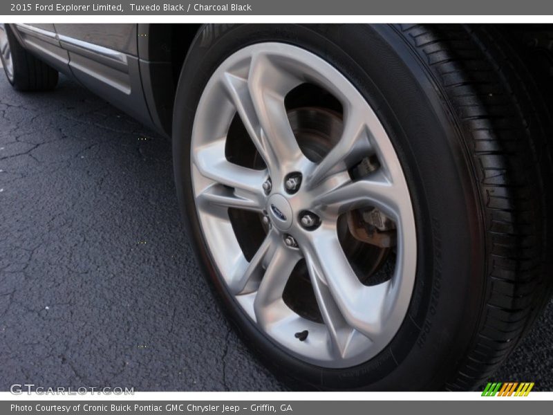 Tuxedo Black / Charcoal Black 2015 Ford Explorer Limited