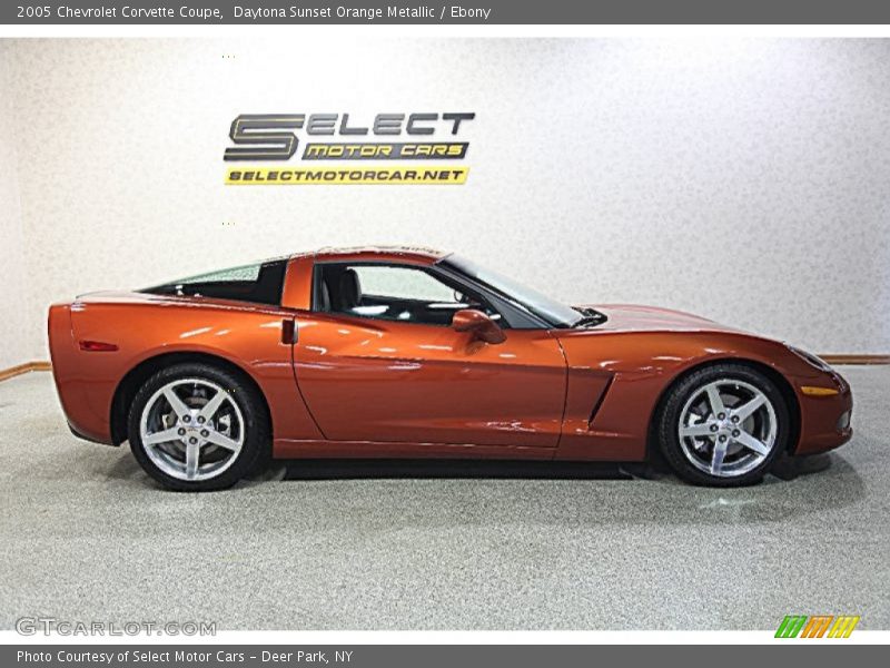 Daytona Sunset Orange Metallic / Ebony 2005 Chevrolet Corvette Coupe