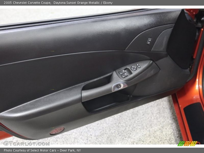 Daytona Sunset Orange Metallic / Ebony 2005 Chevrolet Corvette Coupe