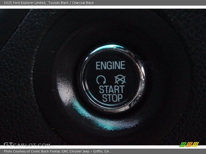 Tuxedo Black / Charcoal Black 2015 Ford Explorer Limited