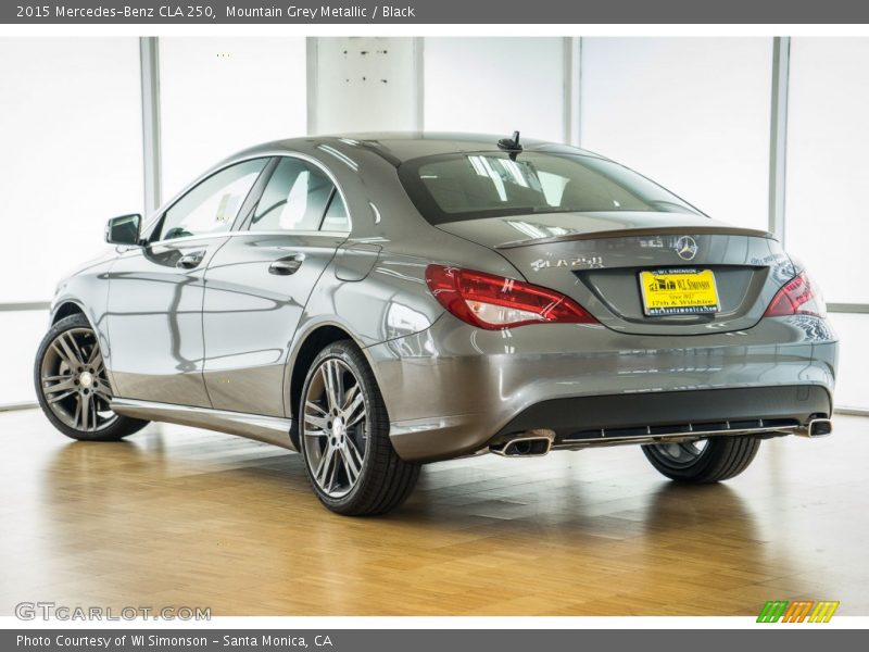 Mountain Grey Metallic / Black 2015 Mercedes-Benz CLA 250