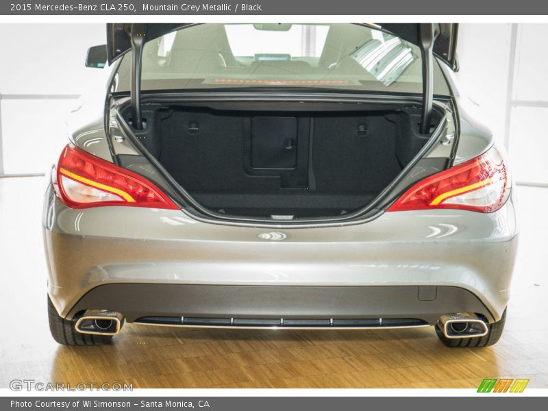 Mountain Grey Metallic / Black 2015 Mercedes-Benz CLA 250