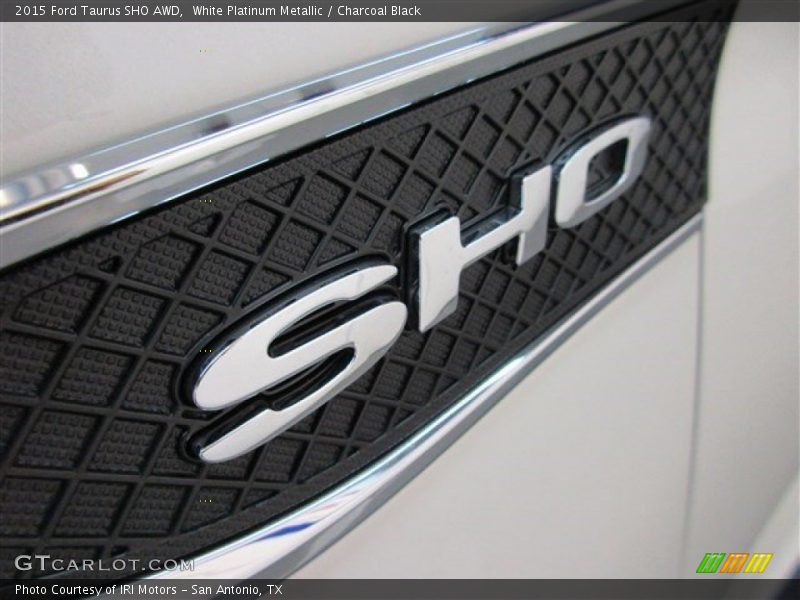 White Platinum Metallic / Charcoal Black 2015 Ford Taurus SHO AWD