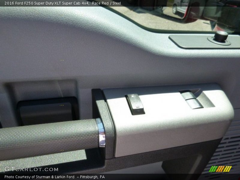 Race Red / Steel 2016 Ford F250 Super Duty XLT Super Cab 4x4