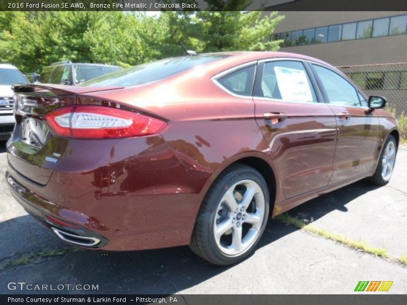 Bronze Fire Metallic / Charcoal Black 2016 Ford Fusion SE AWD