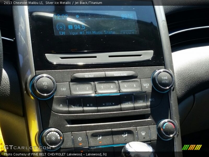 Silver Ice Metallic / Jet Black/Titanium 2013 Chevrolet Malibu LS
