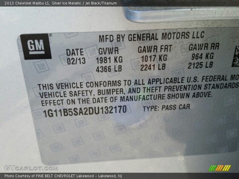 Silver Ice Metallic / Jet Black/Titanium 2013 Chevrolet Malibu LS