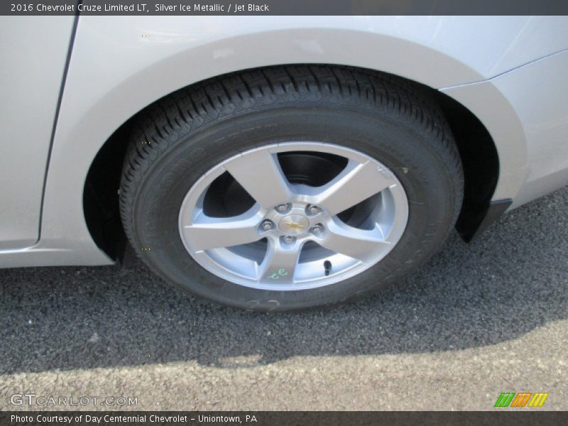 Silver Ice Metallic / Jet Black 2016 Chevrolet Cruze Limited LT