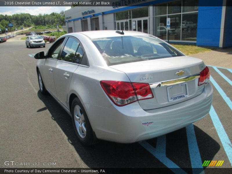 Silver Ice Metallic / Jet Black 2016 Chevrolet Cruze Limited LT