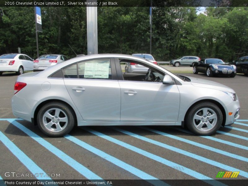 Silver Ice Metallic / Jet Black 2016 Chevrolet Cruze Limited LT