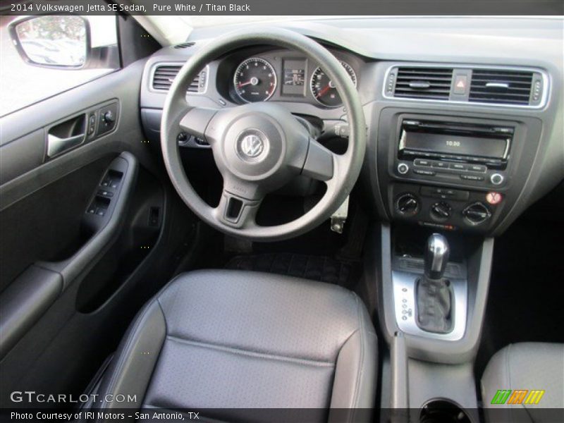 Pure White / Titan Black 2014 Volkswagen Jetta SE Sedan
