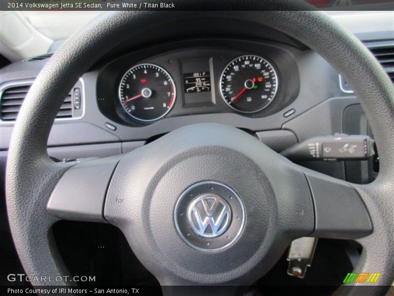 Pure White / Titan Black 2014 Volkswagen Jetta SE Sedan
