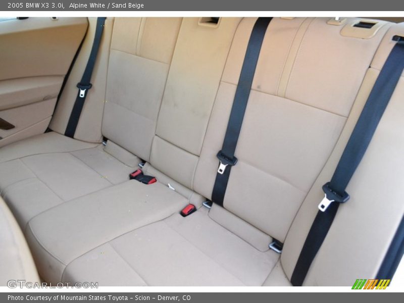 Alpine White / Sand Beige 2005 BMW X3 3.0i