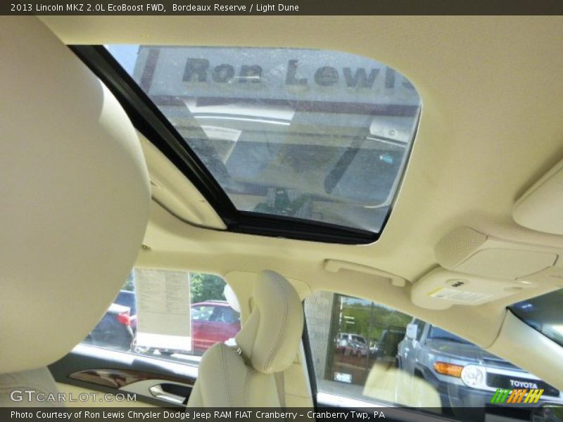 Bordeaux Reserve / Light Dune 2013 Lincoln MKZ 2.0L EcoBoost FWD