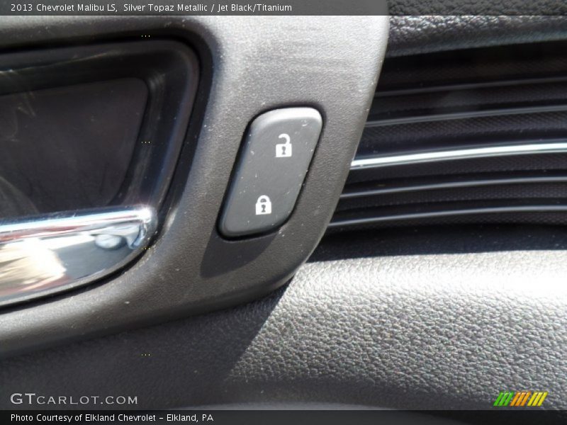Silver Topaz Metallic / Jet Black/Titanium 2013 Chevrolet Malibu LS