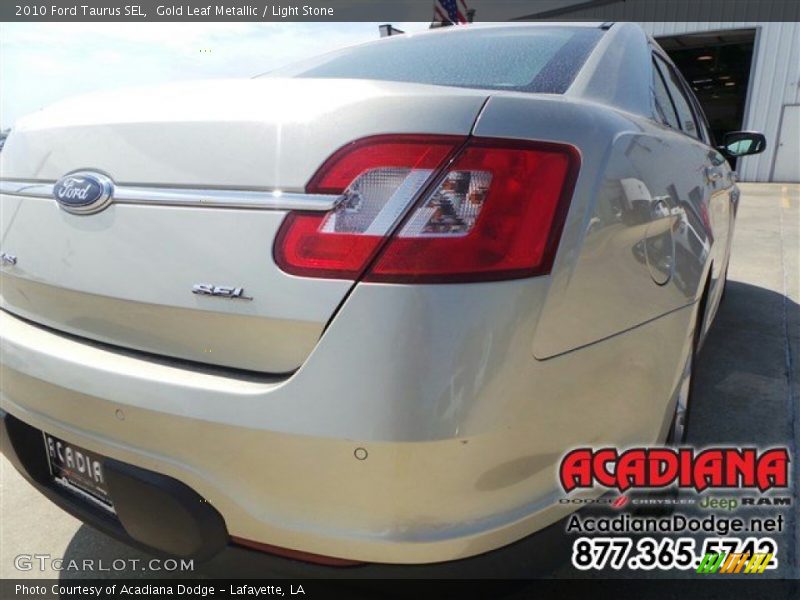 Gold Leaf Metallic / Light Stone 2010 Ford Taurus SEL