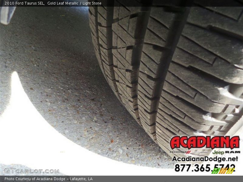Gold Leaf Metallic / Light Stone 2010 Ford Taurus SEL