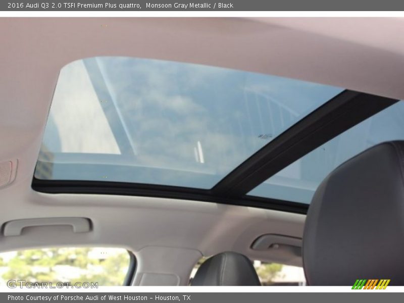 Sunroof of 2016 Q3 2.0 TSFI Premium Plus quattro