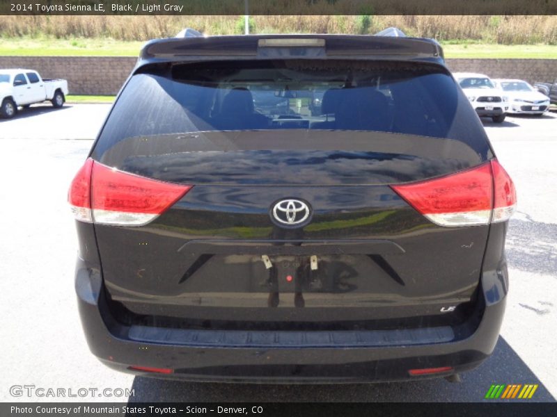 Black / Light Gray 2014 Toyota Sienna LE