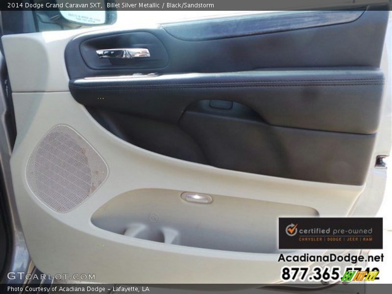Billet Silver Metallic / Black/Sandstorm 2014 Dodge Grand Caravan SXT