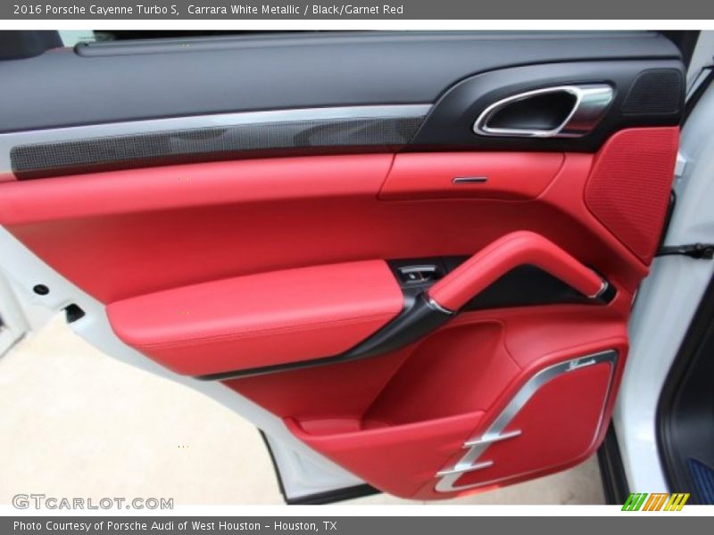 Door Panel of 2016 Cayenne Turbo S