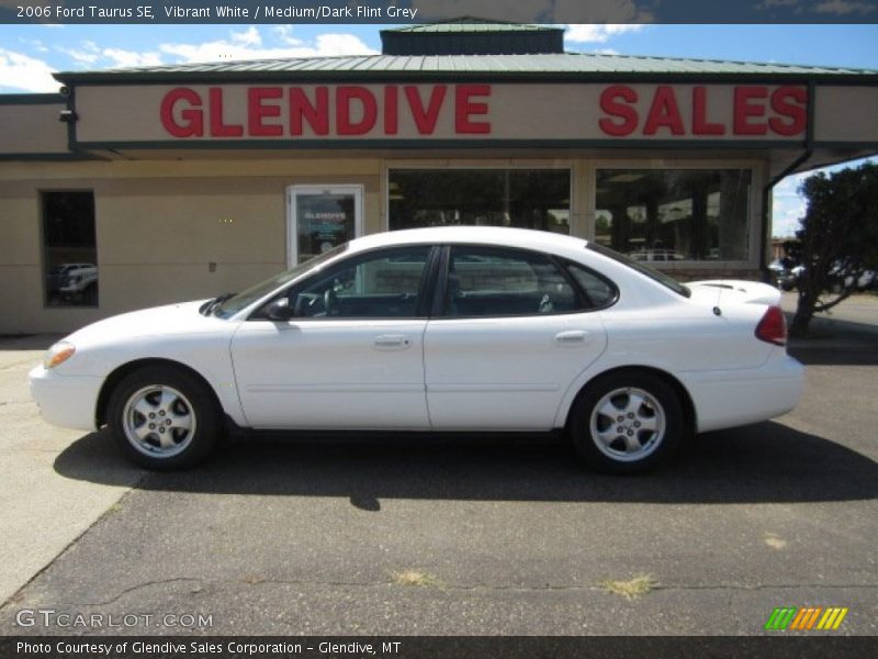Vibrant White / Medium/Dark Flint Grey 2006 Ford Taurus SE