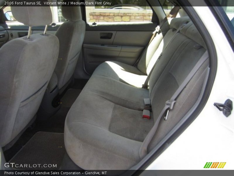 Vibrant White / Medium/Dark Flint Grey 2006 Ford Taurus SE