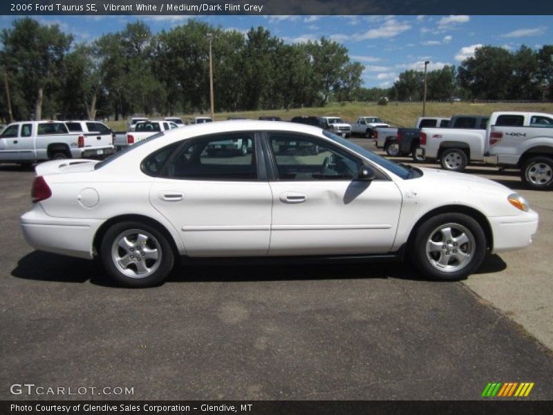 Vibrant White / Medium/Dark Flint Grey 2006 Ford Taurus SE